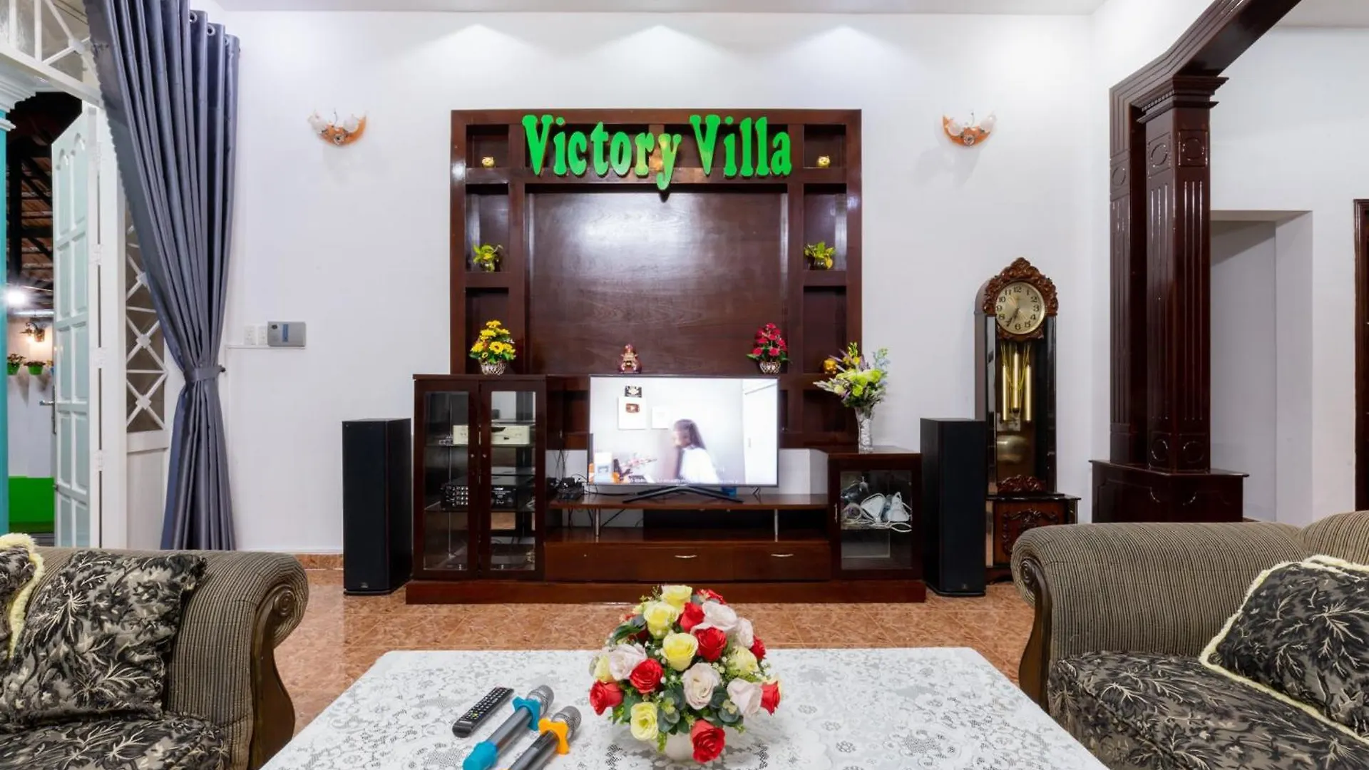 Victory Villa - Bida - Dan Karaoke - San Vuon - Ho Boi To - Gan Bien Vung Tau Vietnam